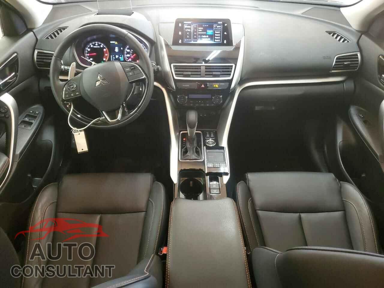MITSUBISHI ECLIPSE 2018 - JA4AT5AA5JZ065627