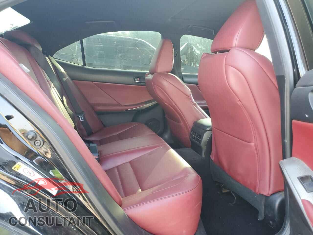 LEXUS IS 2014 - JTHBF1D27E5014852