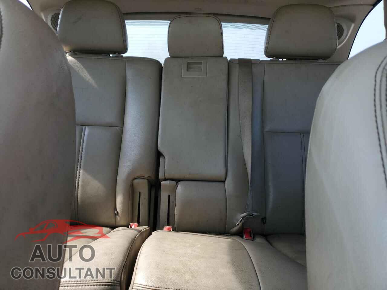 FORD EDGE 2011 - 2FMDK3KC0BBA95581