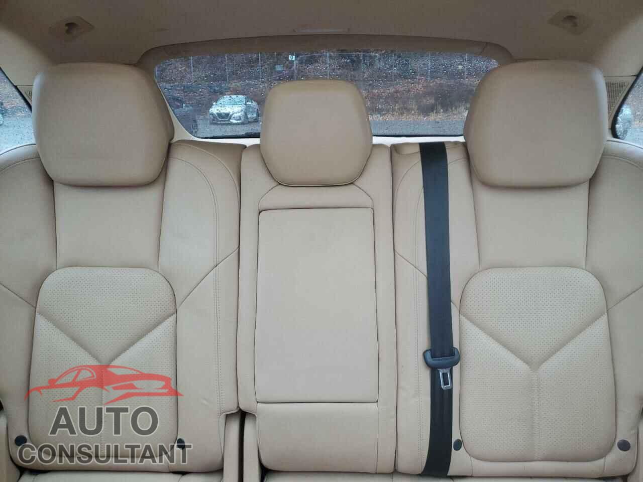 PORSCHE CAYENNE 2012 - WP1AB2A22CLA48014