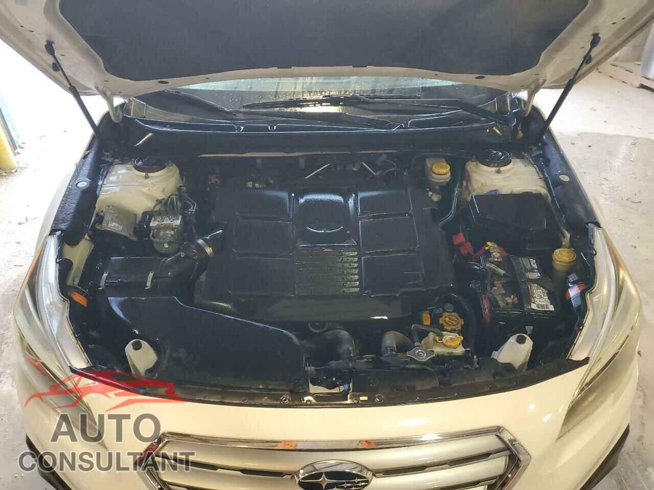 SUBARU OUTBACK 2015 - 4S4BSENC8F3218516