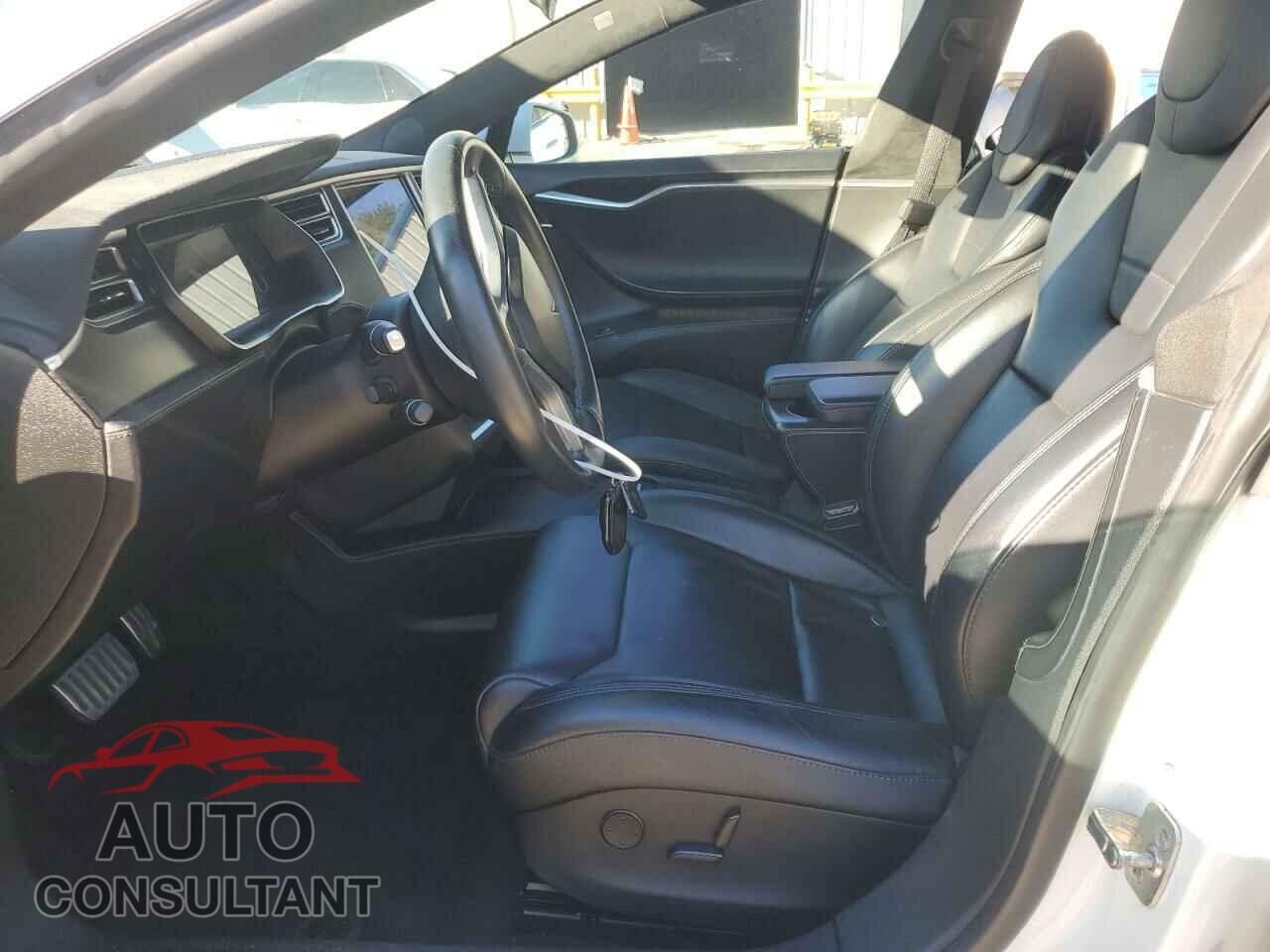 TESLA MODEL S 2017 - 5YJSA1E25HF198822