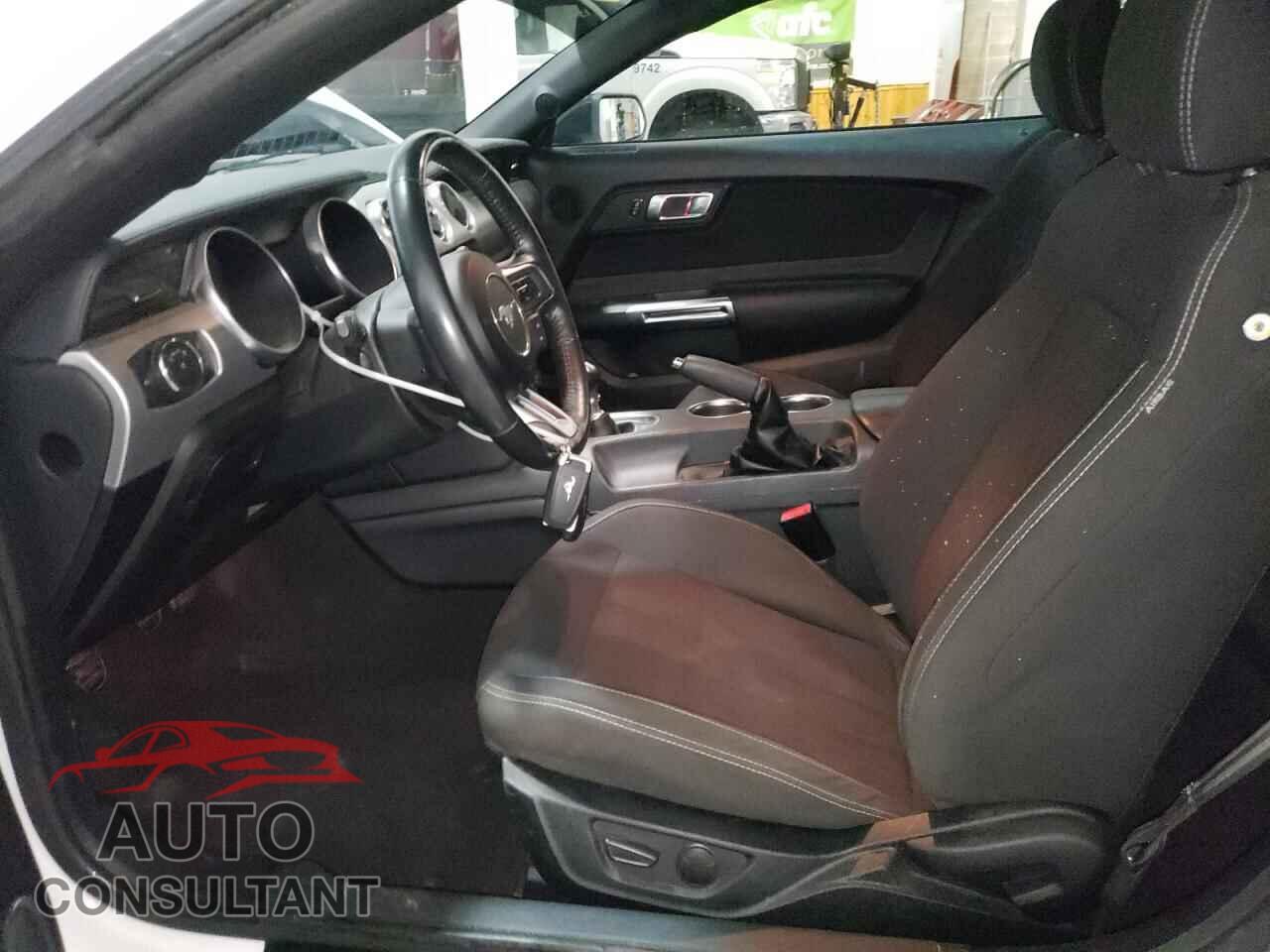 FORD MUSTANG 2022 - 1FA6P8CF2N5147215