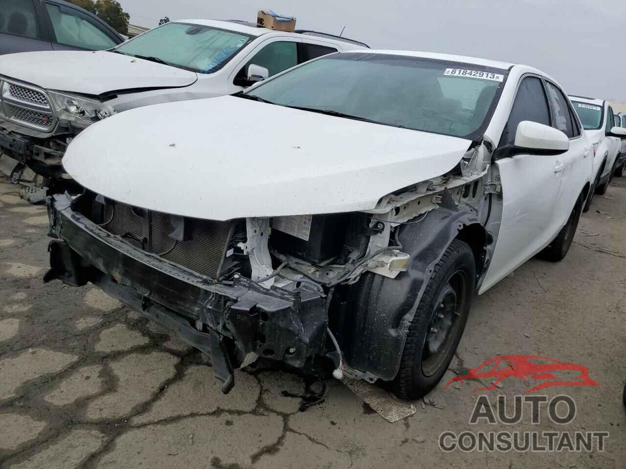 TOYOTA CAMRY 2015 - 4T4BF1FK2FR450323