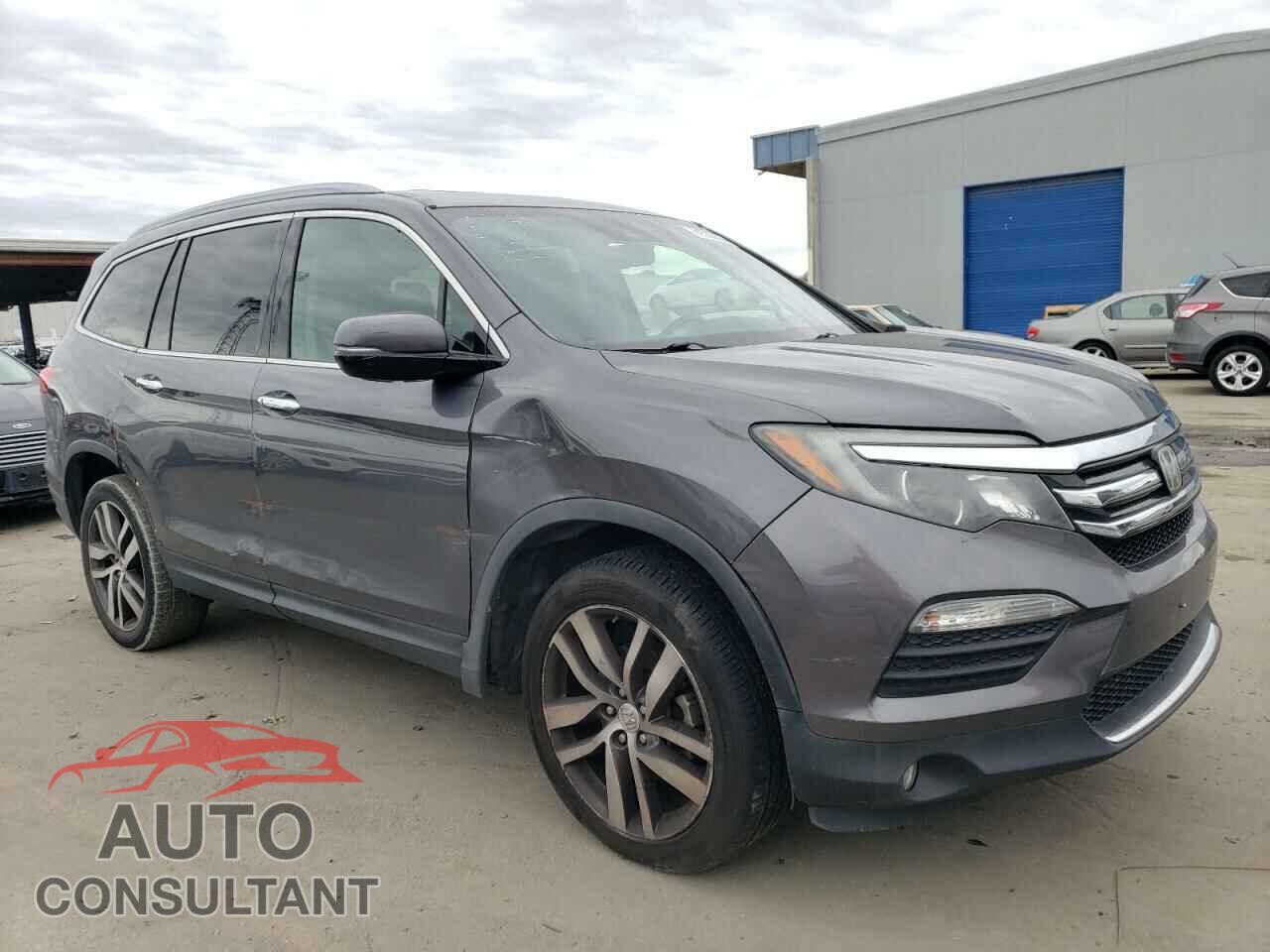 HONDA PILOT 2017 - 5FNYF6H02HB028405