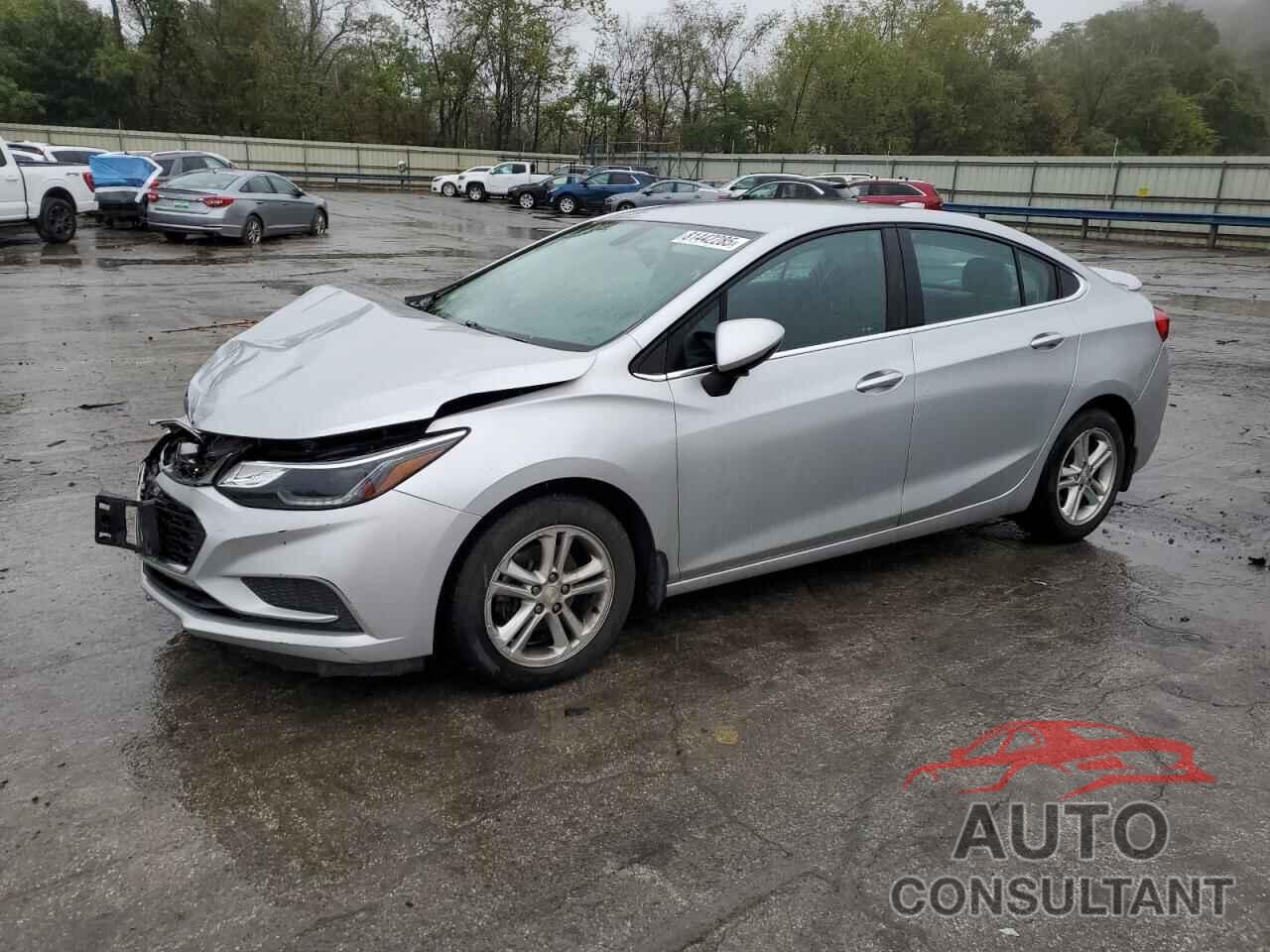 CHEVROLET CRUZE 2017 - 1G1BE5SMXH7168182