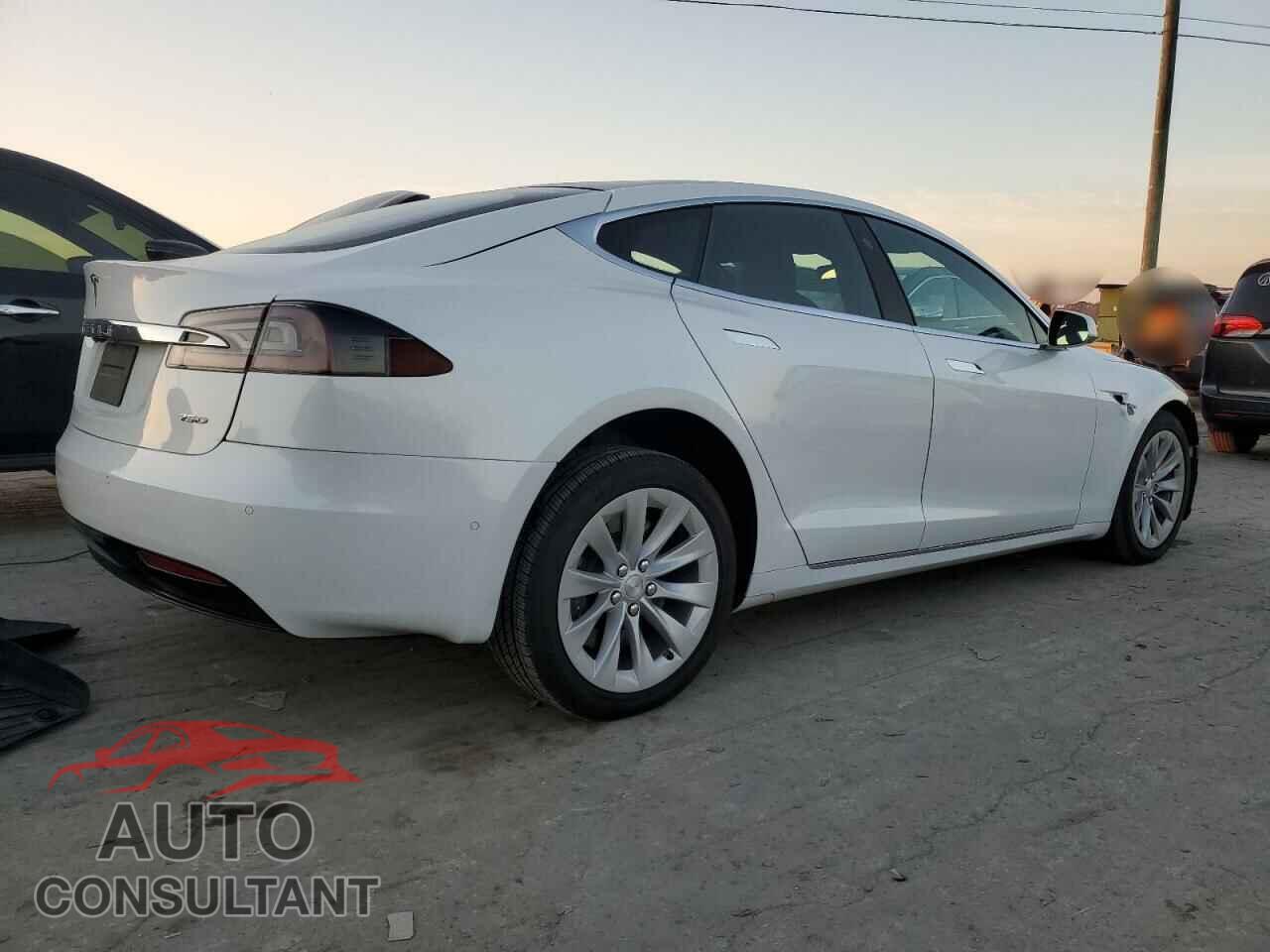 TESLA MODEL S 2017 - 5YJSA1E2XHF232138