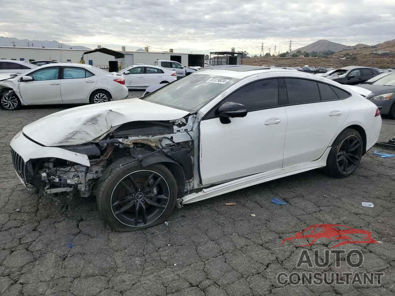 MERCEDES-BENZ GT-CLASS 2022 - W1K7X5KB9NA051168