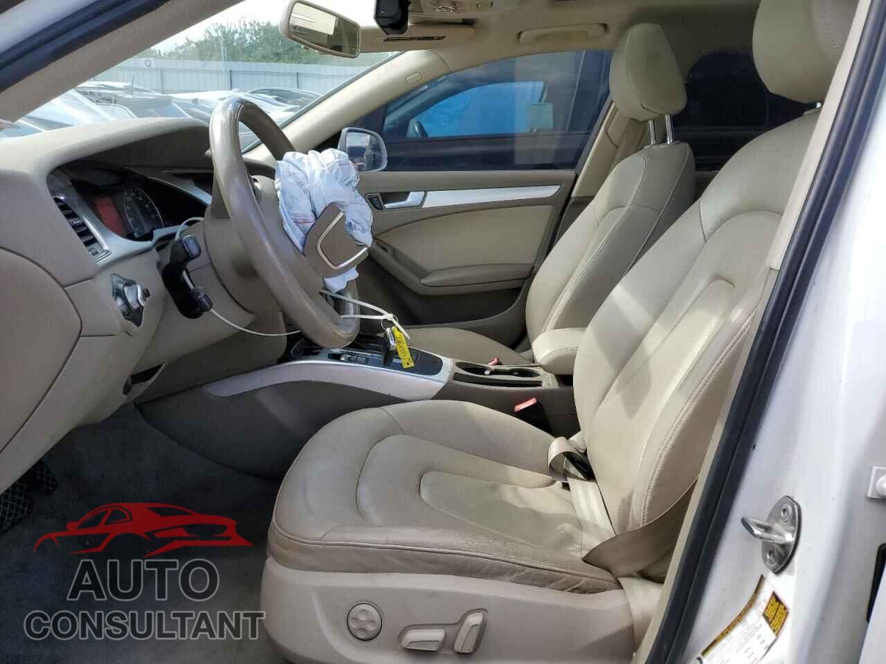 AUDI A4 2011 - WAUSFAFL2BA058393