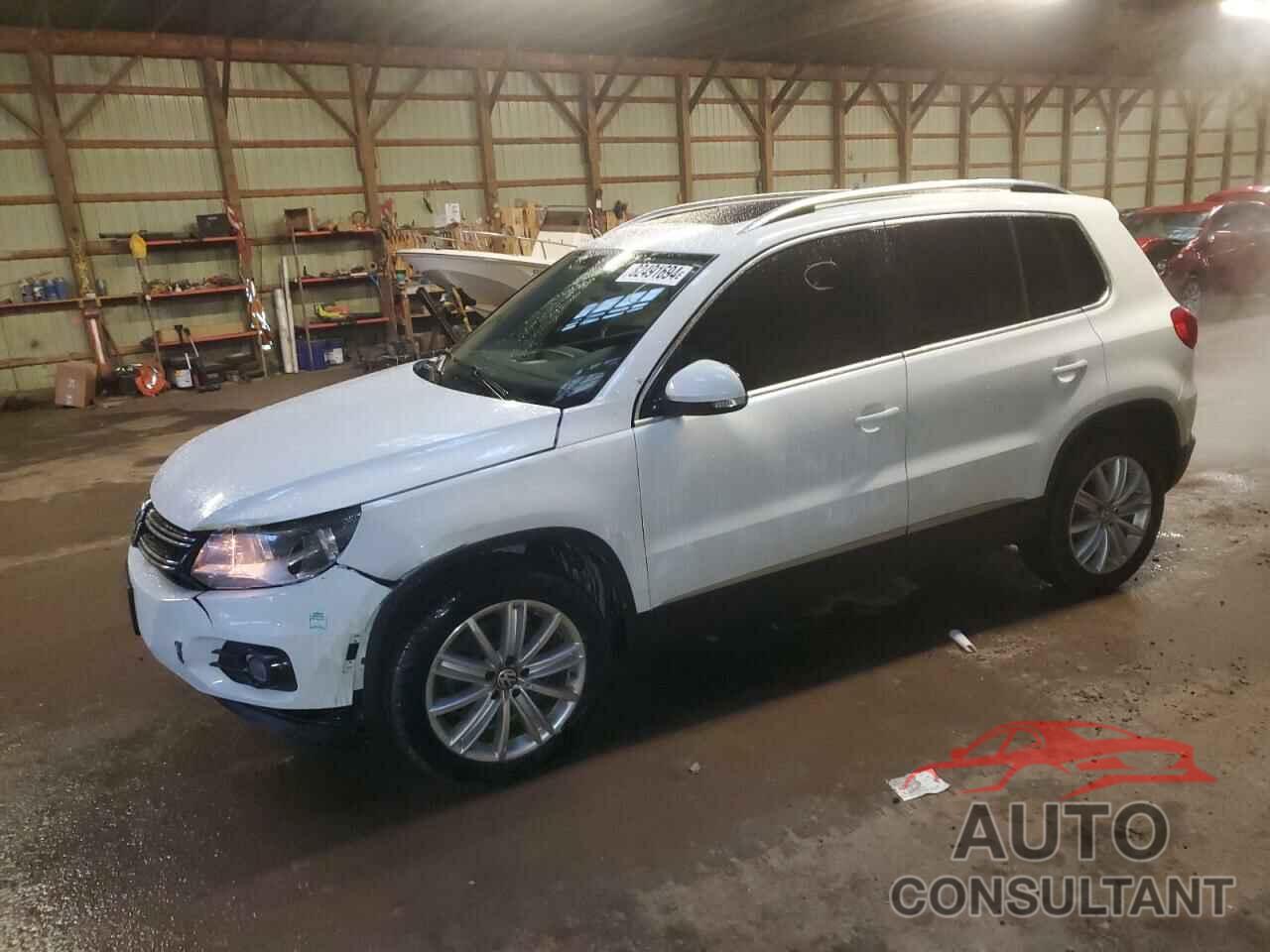 VOLKSWAGEN TIGUAN 2014 - WVGJV3AX1EW577476