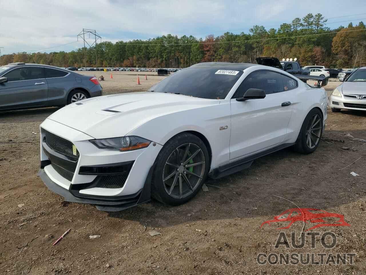 FORD MUSTANG 2019 - 1FA6P8CF8K5200138