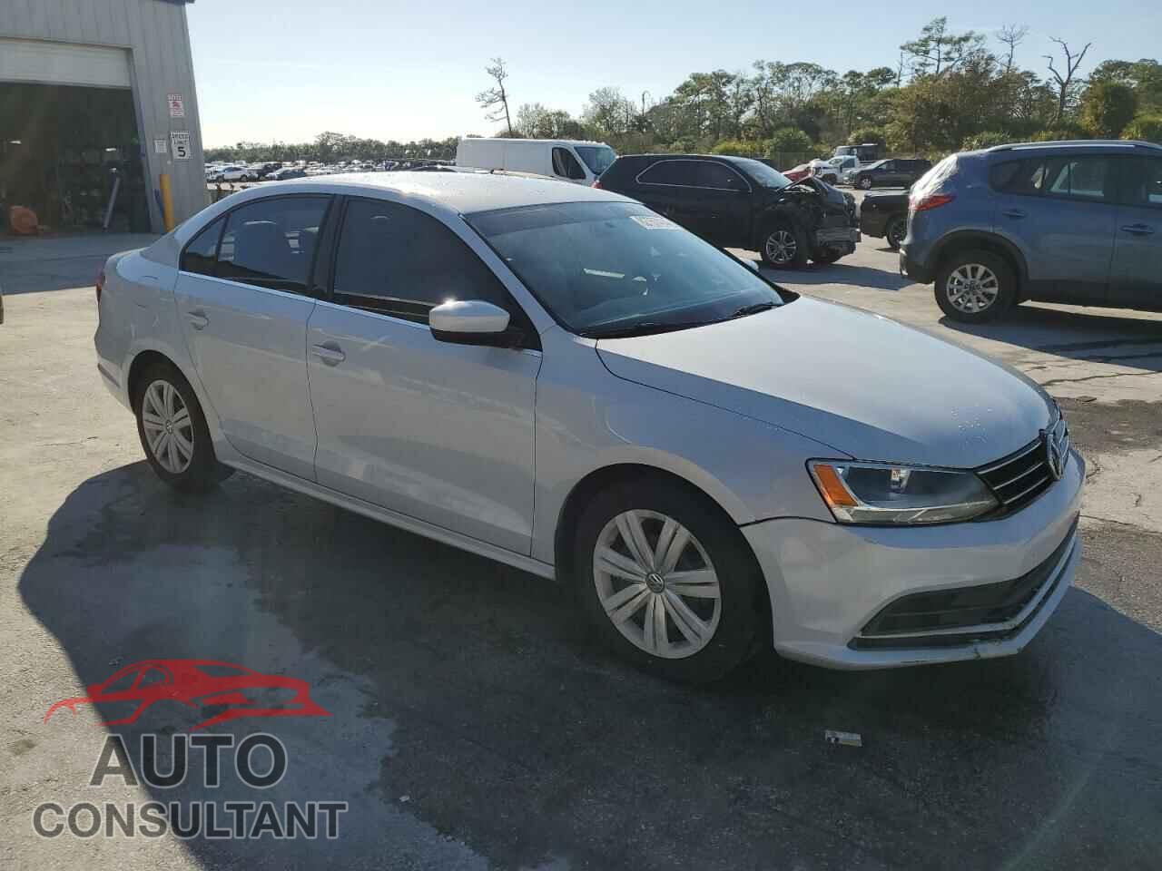 VOLKSWAGEN JETTA 2017 - 3VW2B7AJ3HM238143
