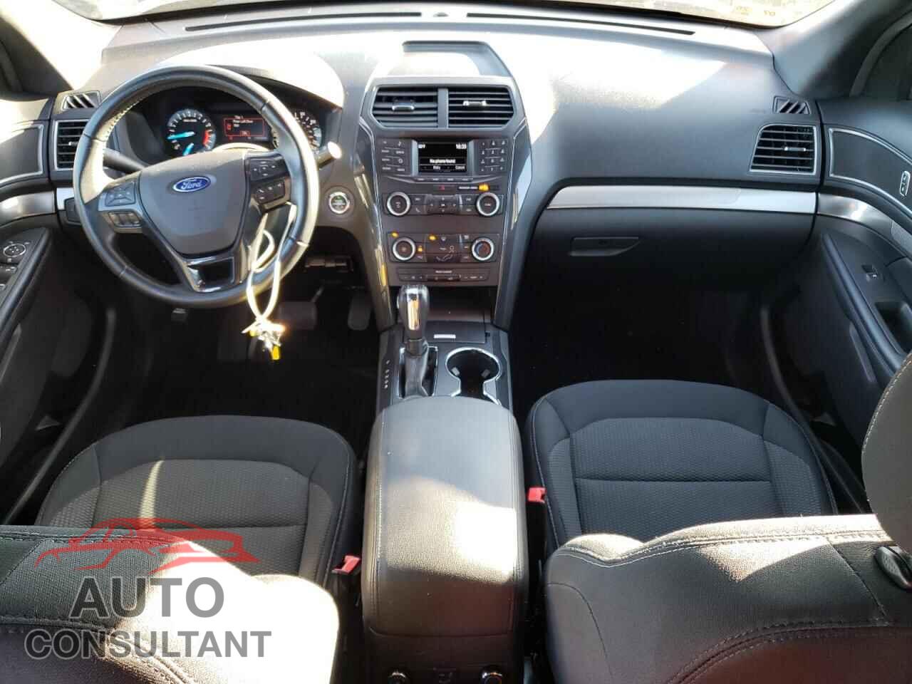 FORD EXPLORER 2018 - 1FM5K8D80JGA17013