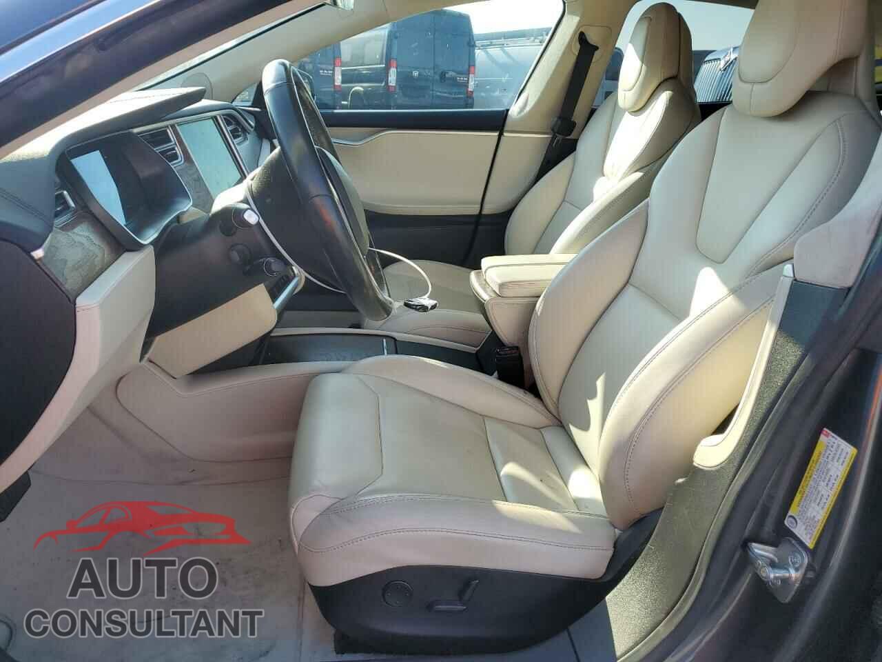 TESLA MODEL S 2017 - 5YJSA1E29HF219316