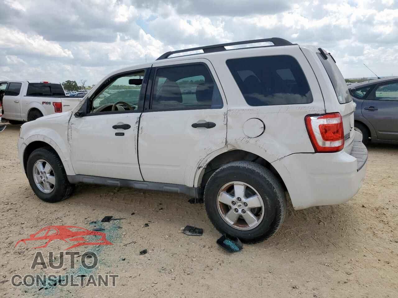 FORD ESCAPE 2010 - 1FMCU0D72AKB41792