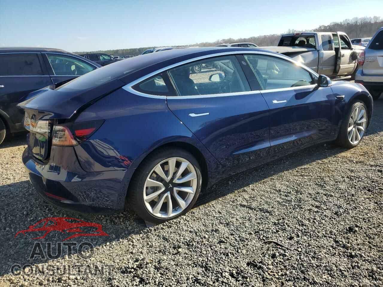 TESLA MODEL 3 2018 - 5YJ3E1EAXJF024864