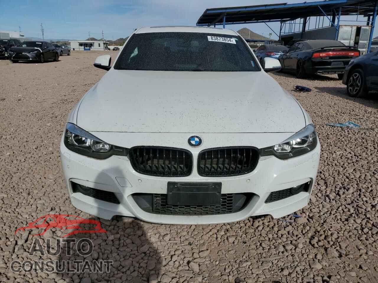 BMW 3 SERIES 2015 - WBA3B3C5XFF548820