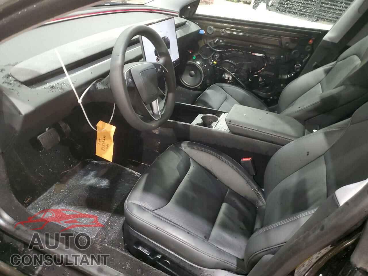 TESLA MODEL 3 2024 - LRW3E7EB1RC088728