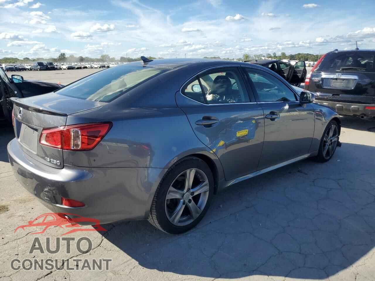 LEXUS IS 2012 - JTHBF5C24C5180946