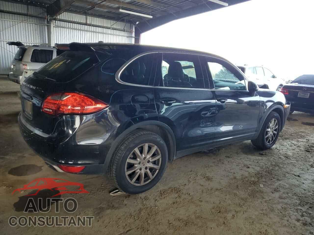 PORSCHE CAYENNE 2013 - WP1AA2A2XDLA03536