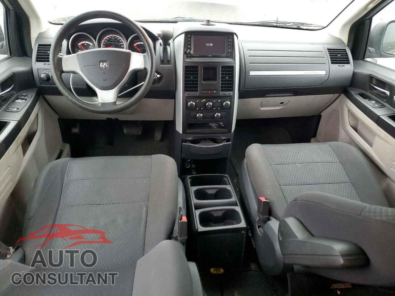 DODGE CARAVAN 2010 - 2D4RN4DE2AR145024