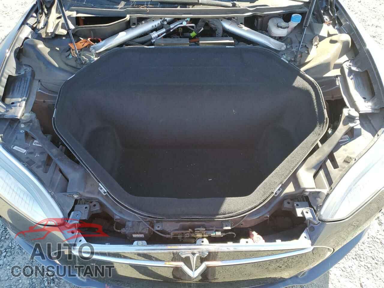 TESLA MODEL S 2015 - 5YJSA1S23FF096856
