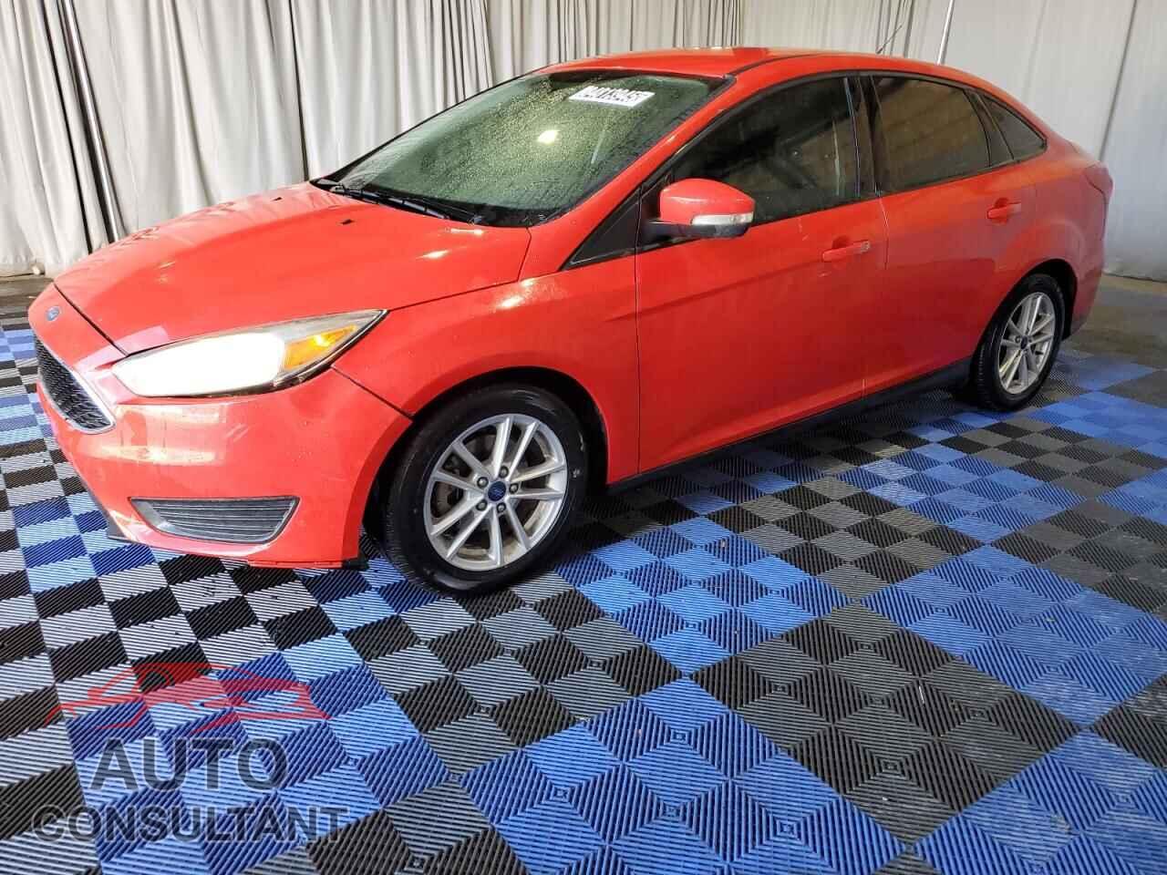 FORD FOCUS 2017 - 1FADP3F26HL247627
