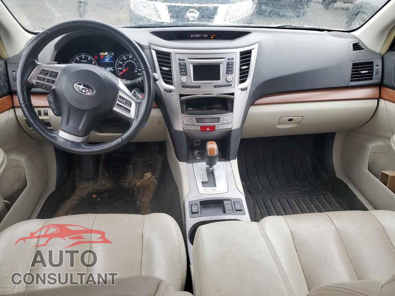 SUBARU OUTBACK 2014 - 4S4BRBLC6E3295655