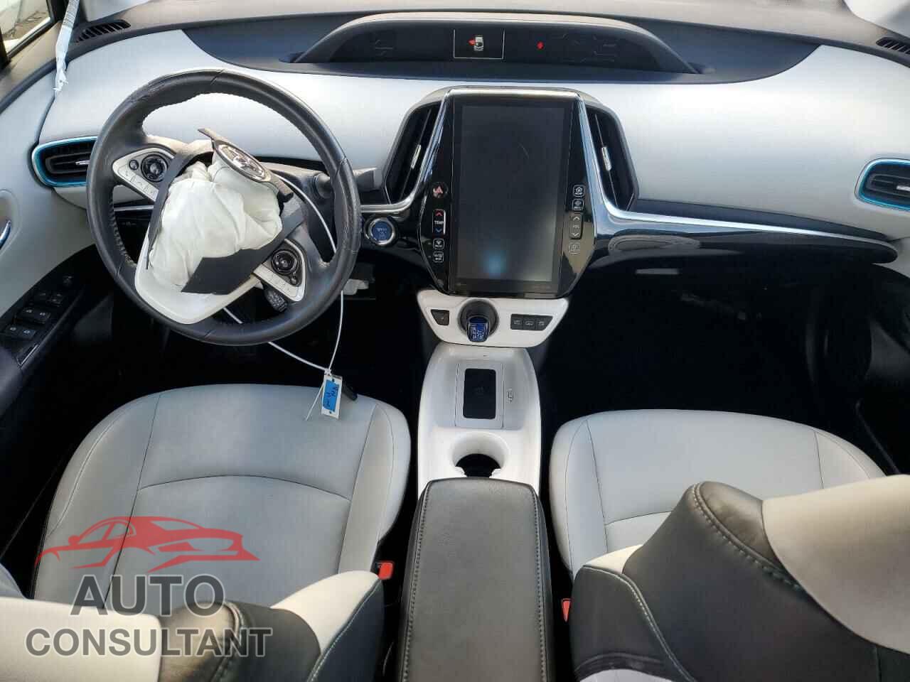 TOYOTA PRIUS 2017 - JTDKARFPXH3044340