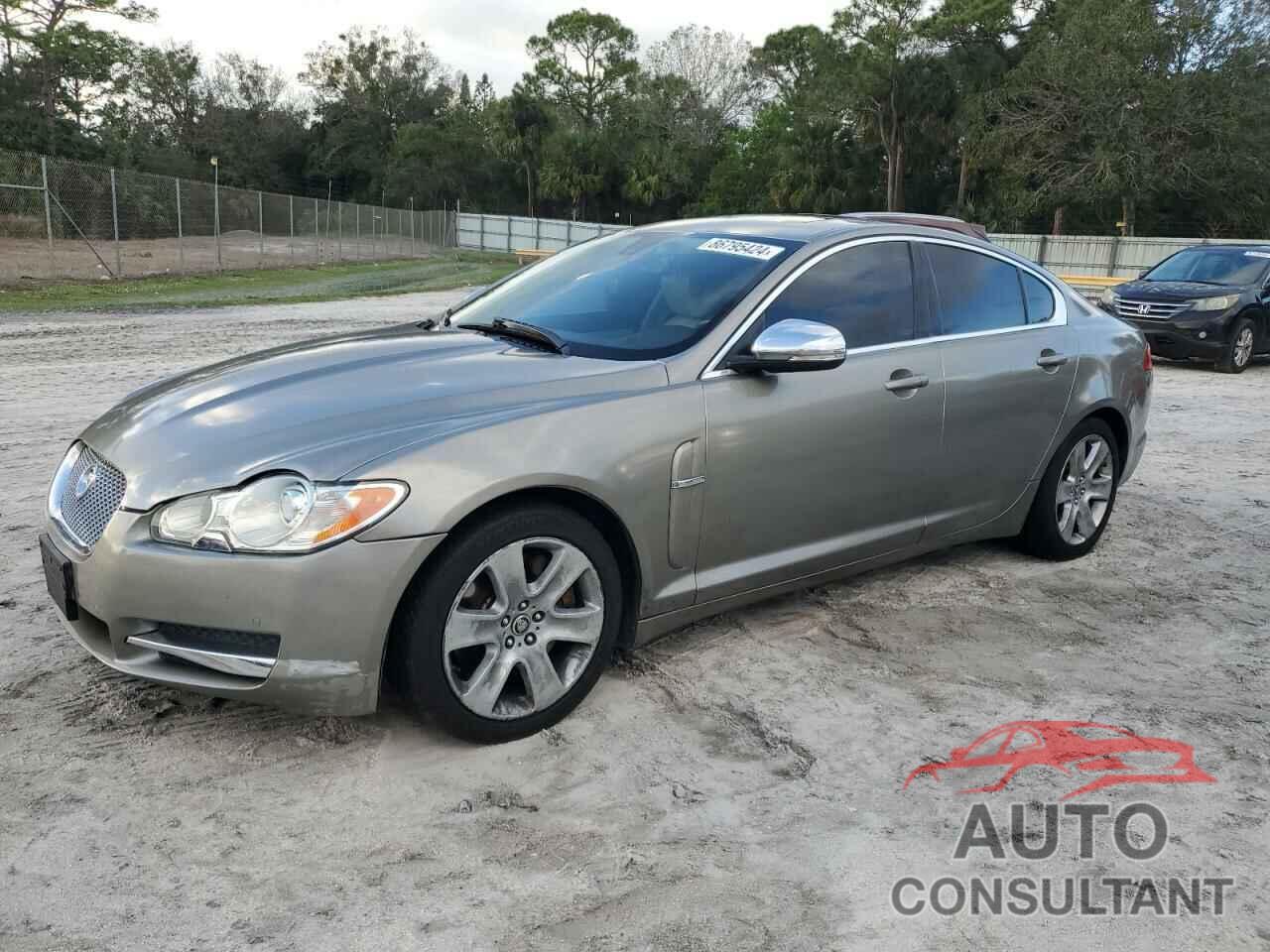 JAGUAR XF 2011 - SAJWA0FB0BLR87041