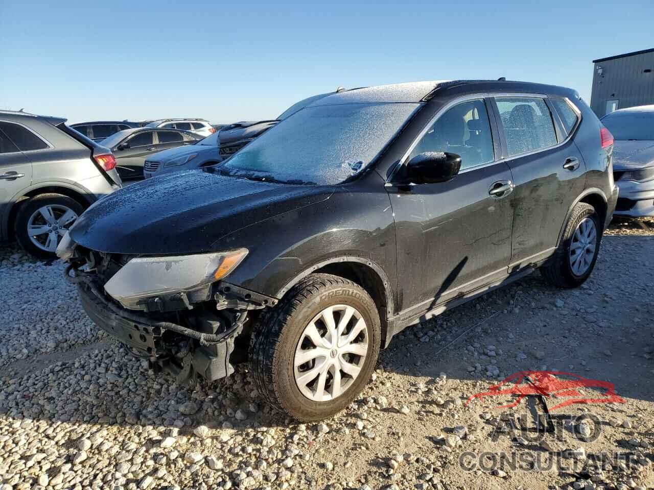 NISSAN ROGUE 2017 - KNMAT2MT9HP512354