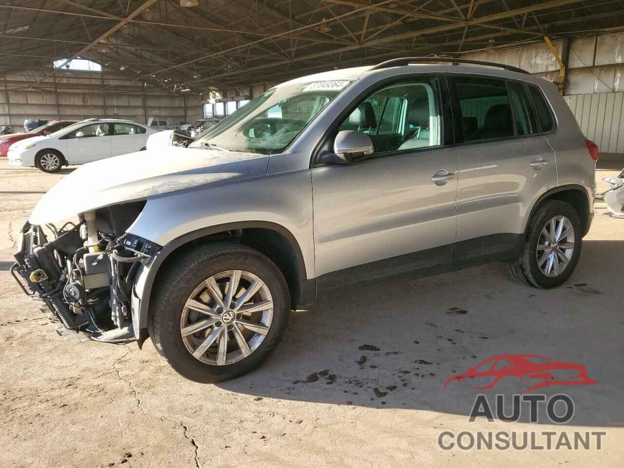 VOLKSWAGEN TIGUAN 2015 - WVGBV7AX9FW559448