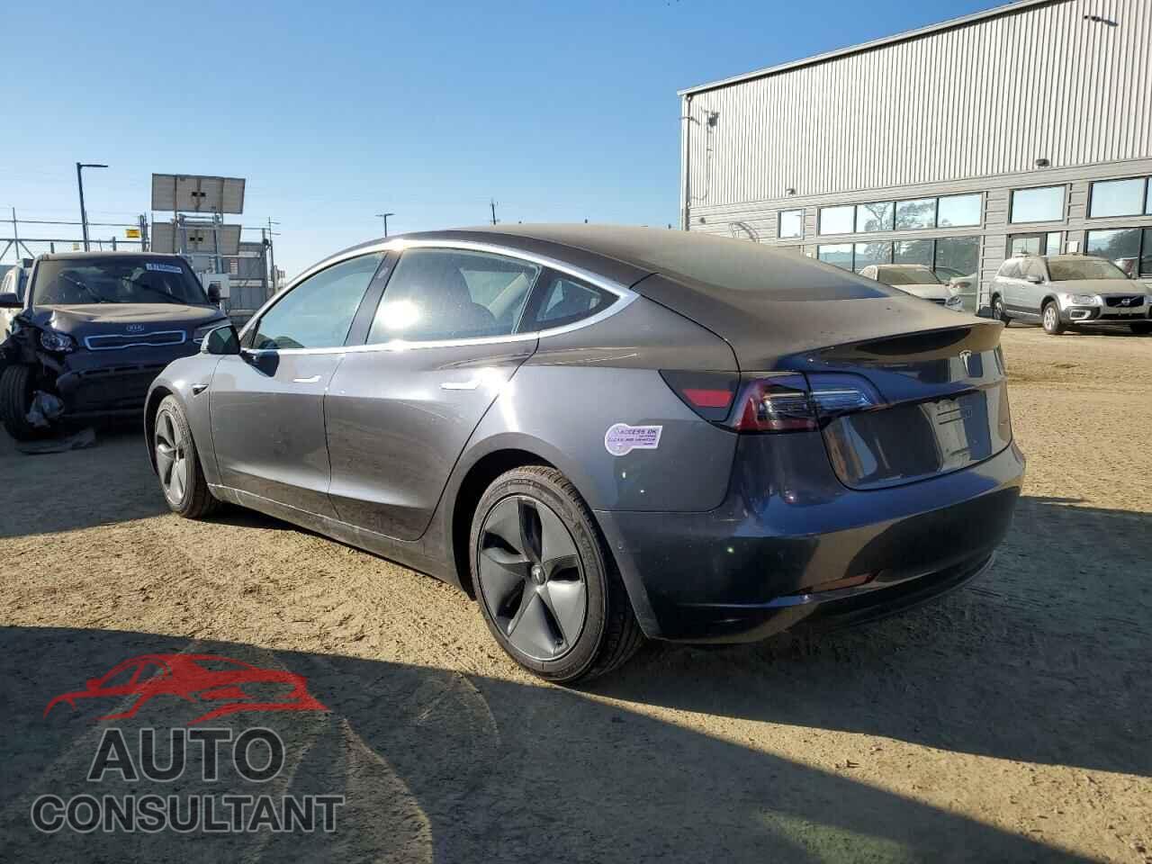 TESLA MODEL 3 2018 - 5YJ3E1EB2JF084789