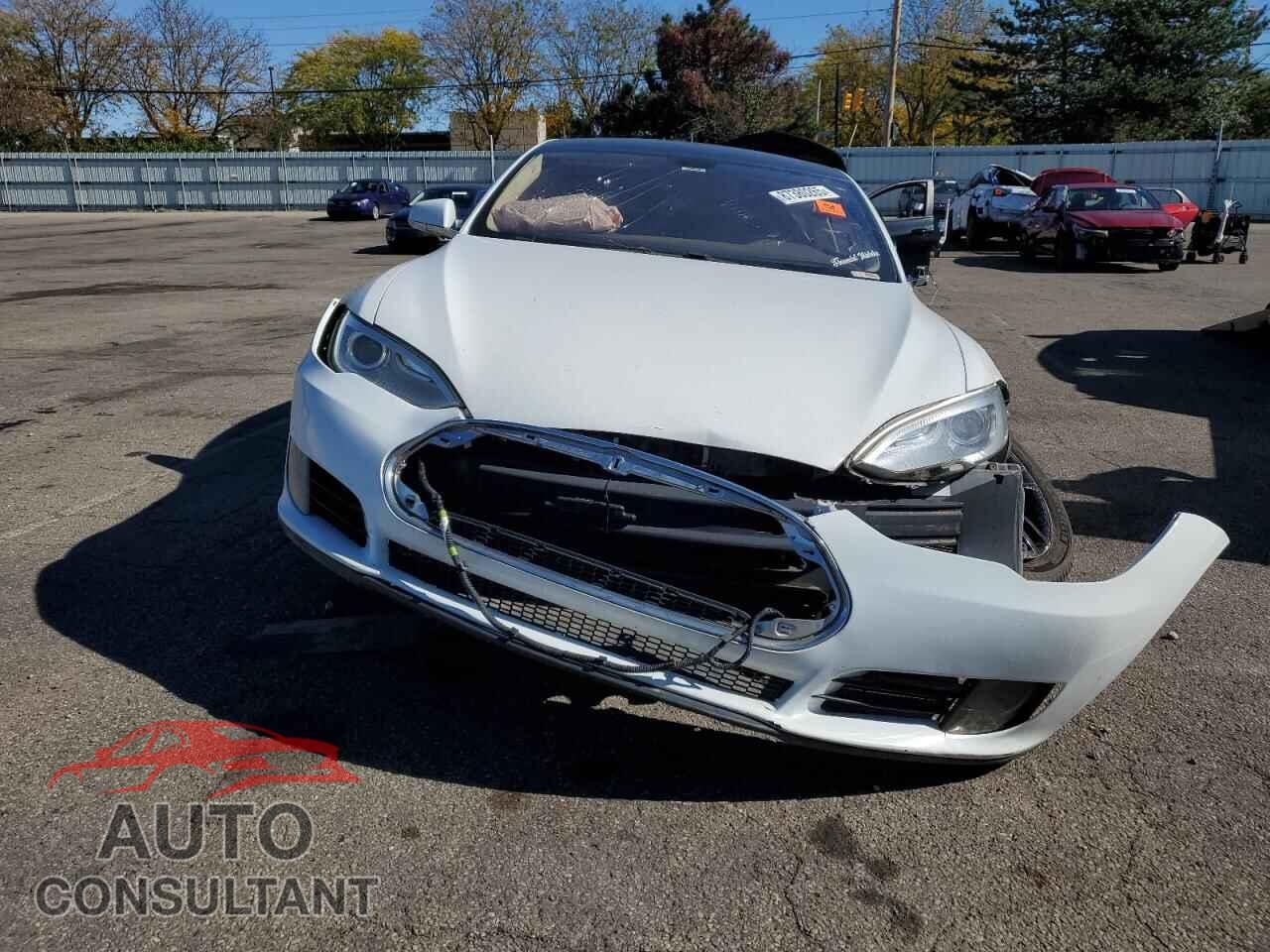 TESLA MODEL S 2014 - 5YJSA1S19EFP28488
