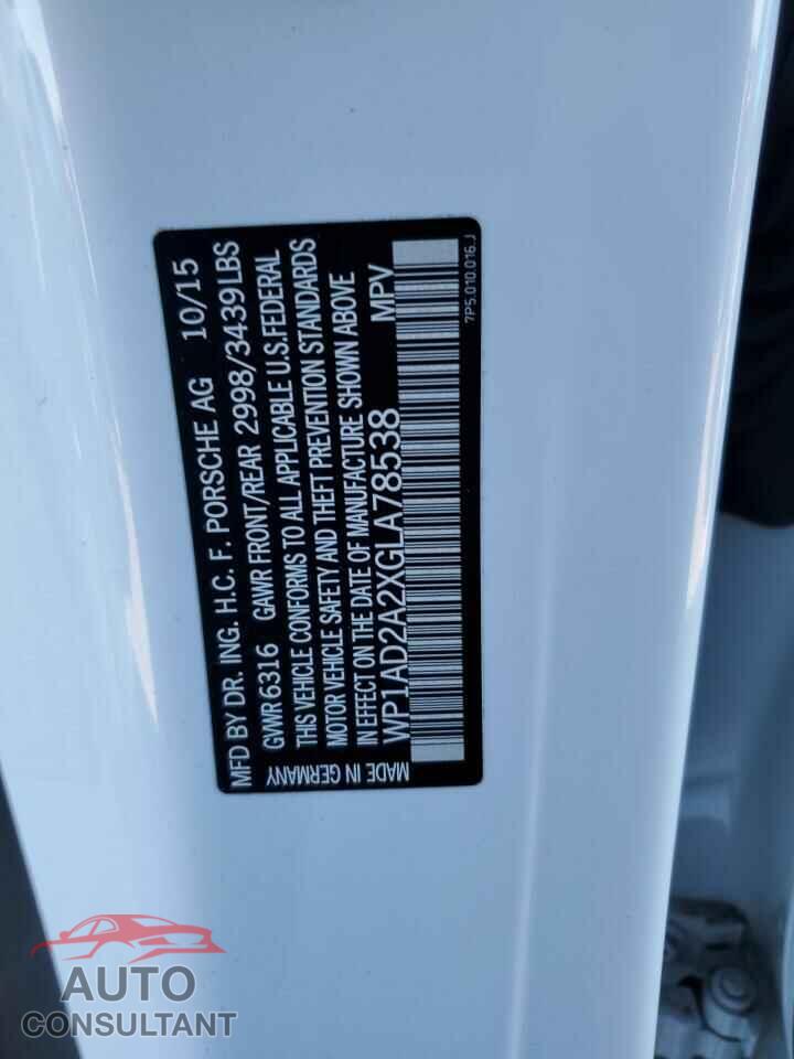 PORSCHE CAYENNE 2016 - WP1AD2A2XGLA78538