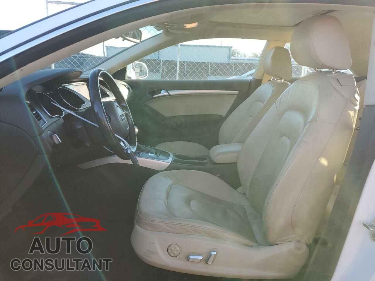 AUDI A5 2014 - WAUCFAFR7EA031204