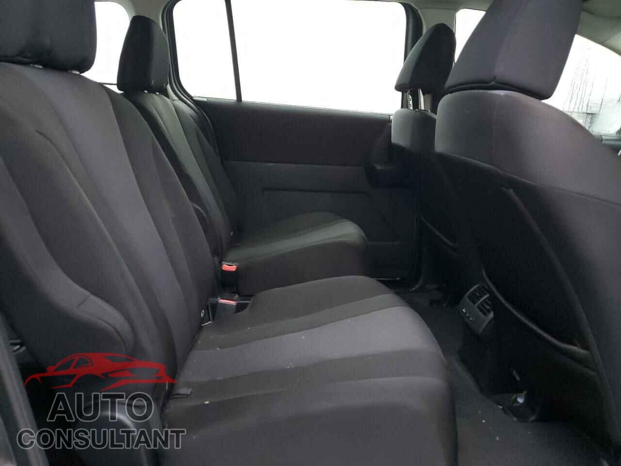 MAZDA 5 2015 - JM1CW2BL3F0180467