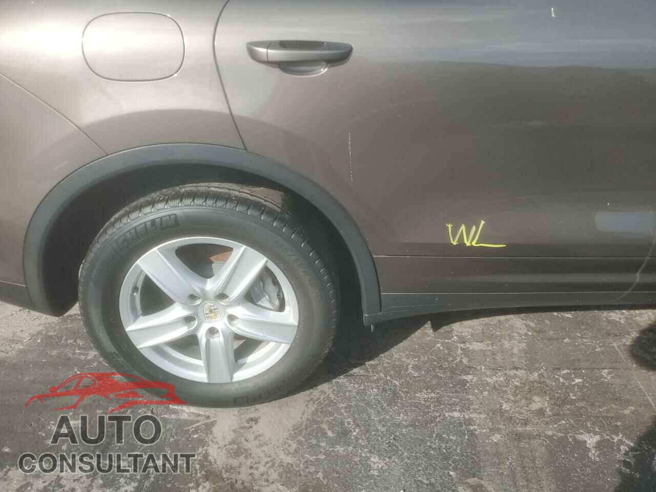 PORSCHE CAYENNE 2013 - WP1AA2A21DLA02422