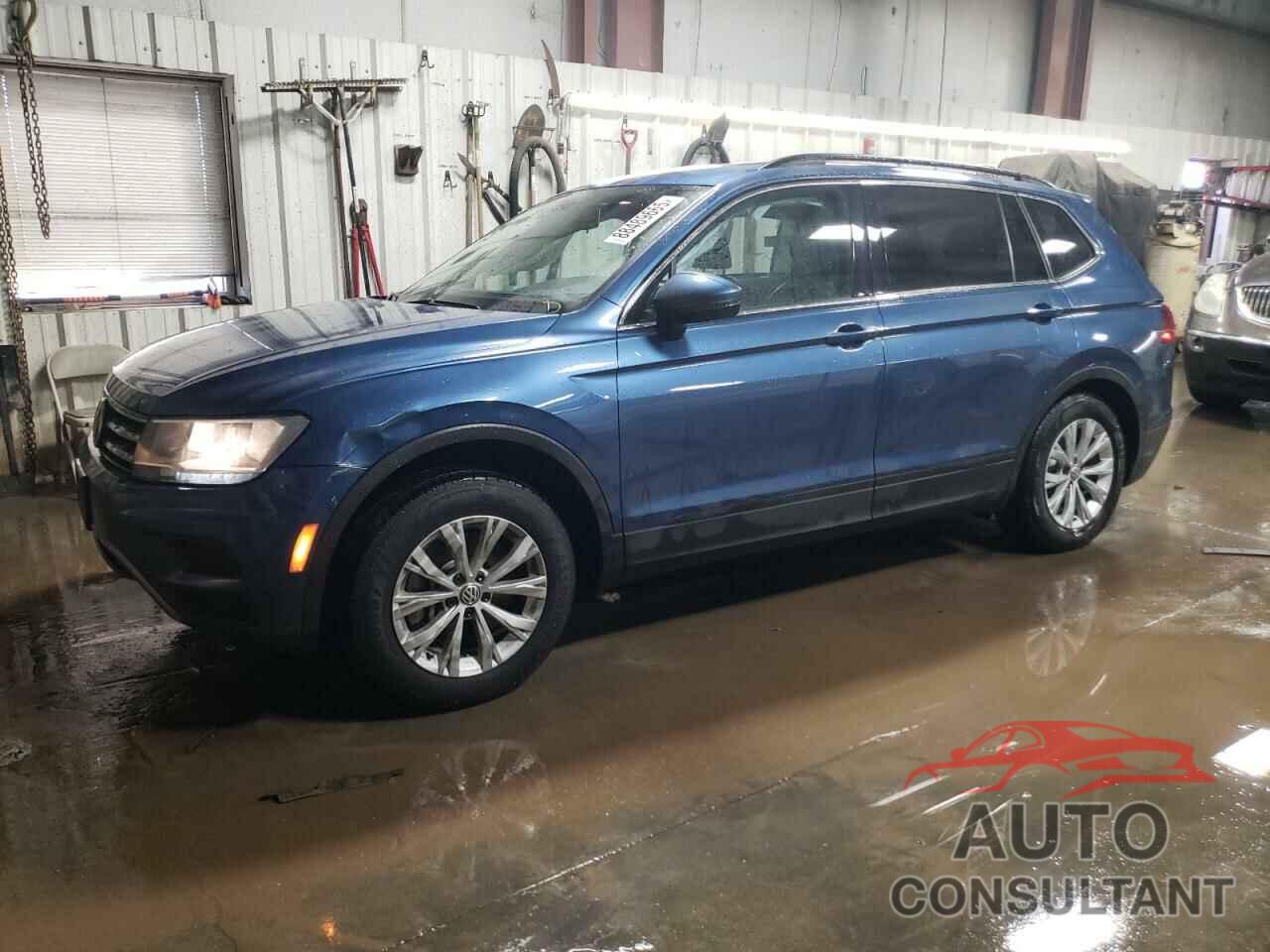 VOLKSWAGEN TIGUAN 2019 - 3VV3B7AX2KM047852