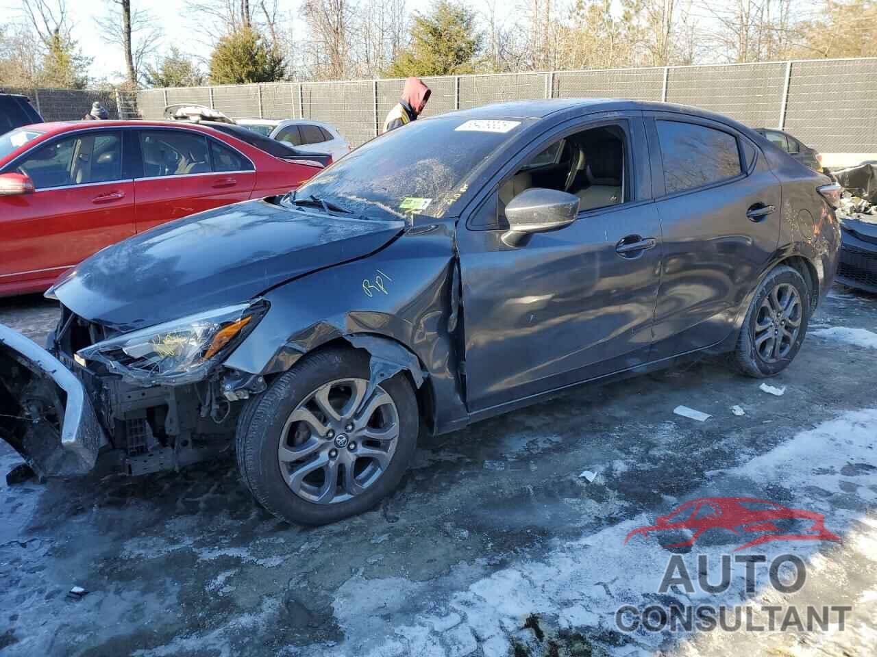 TOYOTA YARIS 2019 - 3MYDLBYV2KY512390