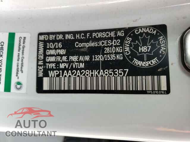 PORSCHE CAYENNE 2017 - WP1AA2A28HKA85357