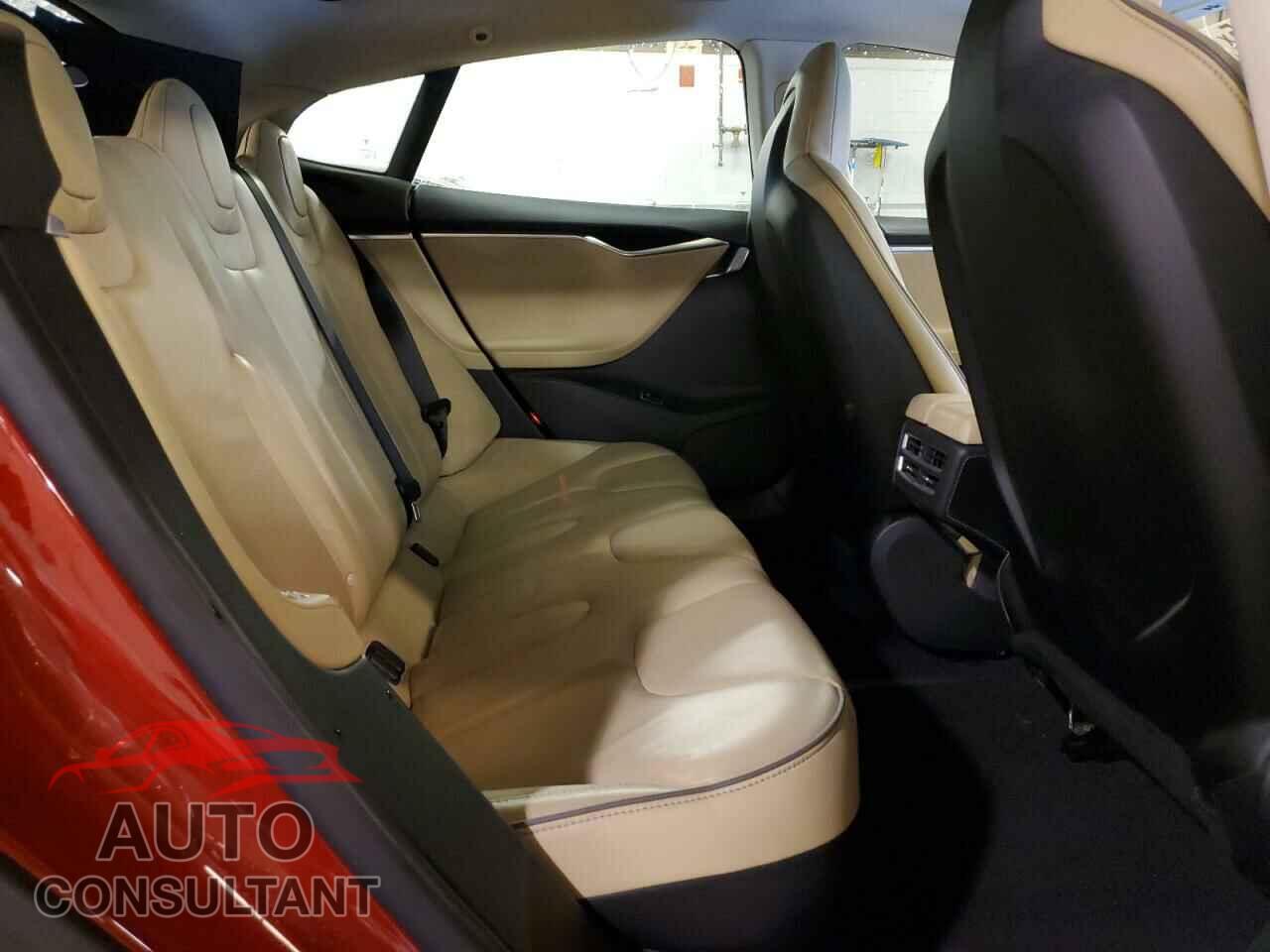 TESLA MODEL S 2014 - 5YJSA1H11EFP52016