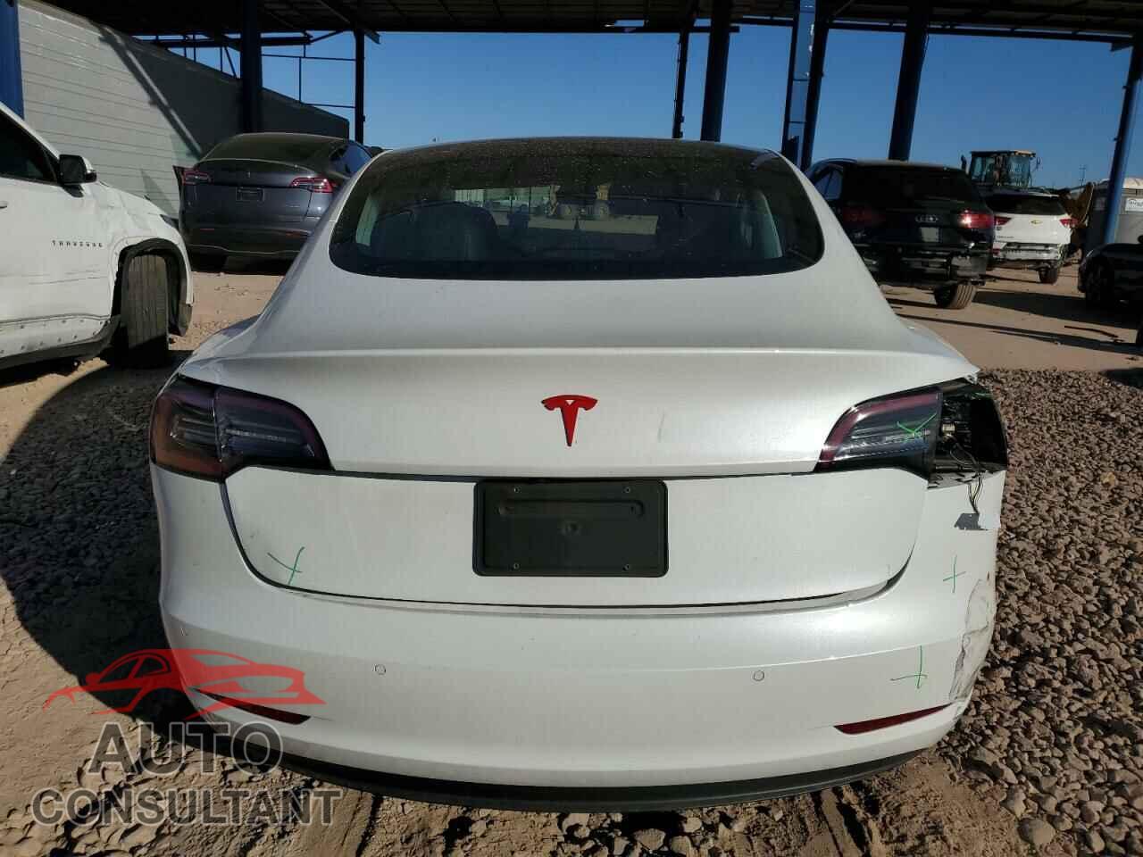TESLA MODEL 3 2019 - 5YJ3E1EA5KF485343