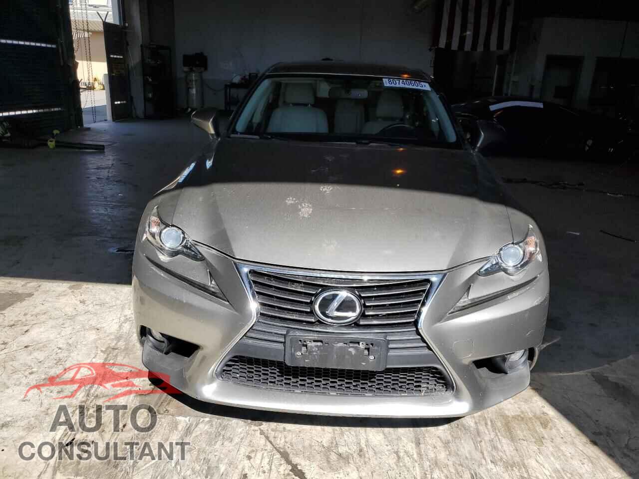 LEXUS IS 2014 - JTHBF1D20E5038121