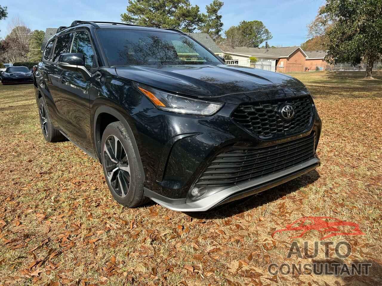 TOYOTA HIGHLANDER 2022 - 5TDLZRAH6NS134088