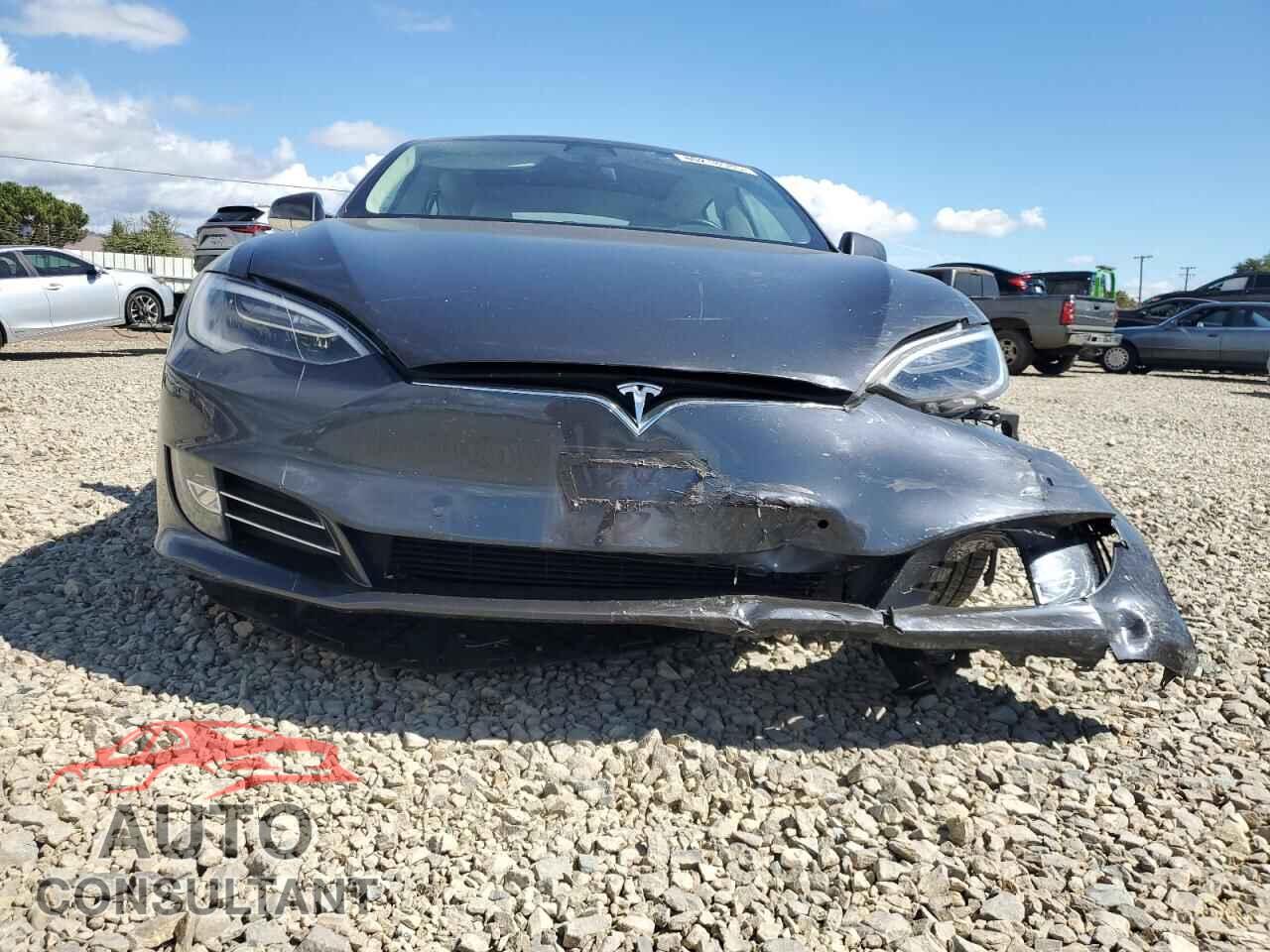 TESLA MODEL S 2017 - 5YJSA1E29HF230526