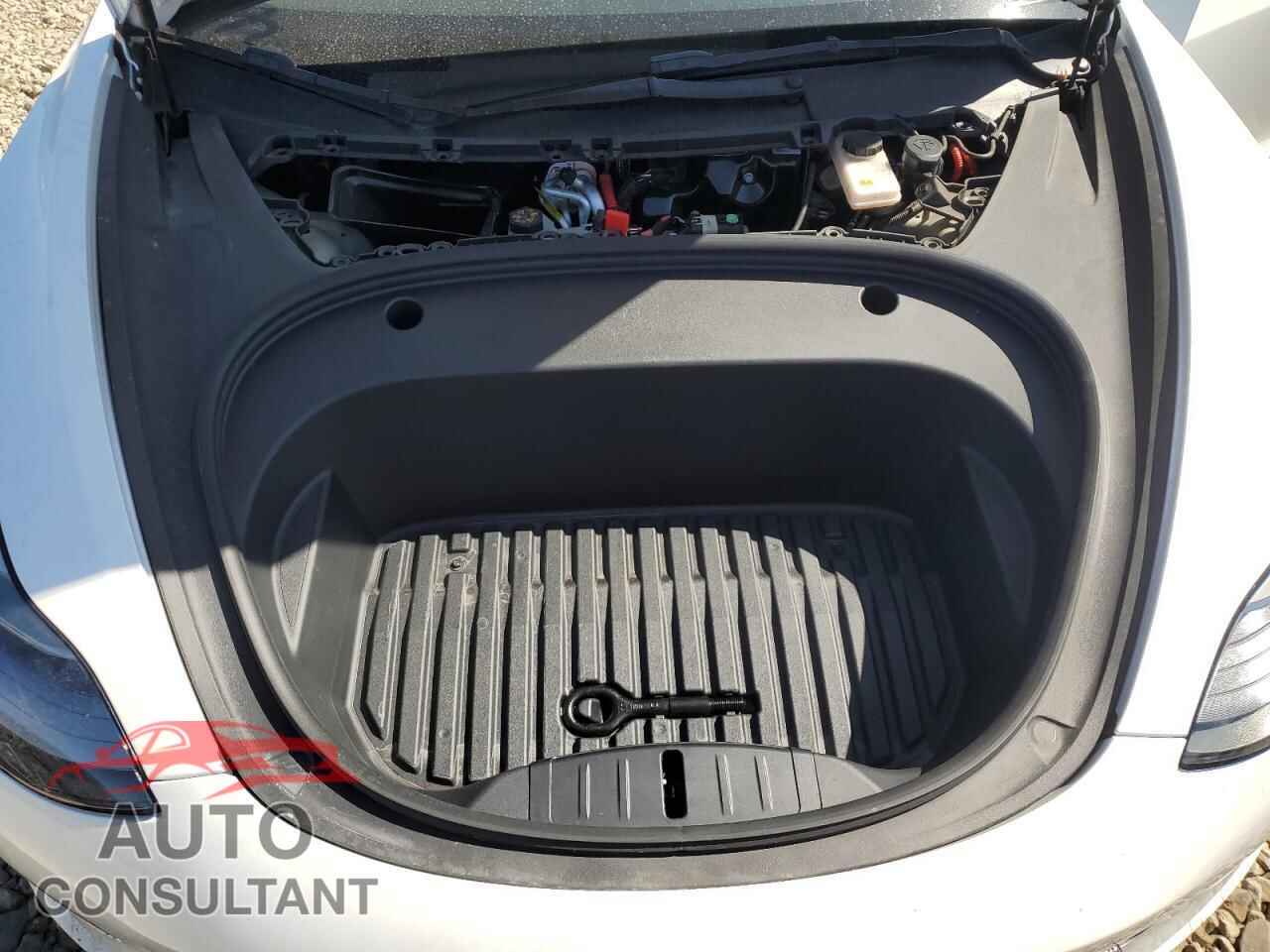 TESLA MODEL 3 2022 - 5YJ3E1EB2NF206900
