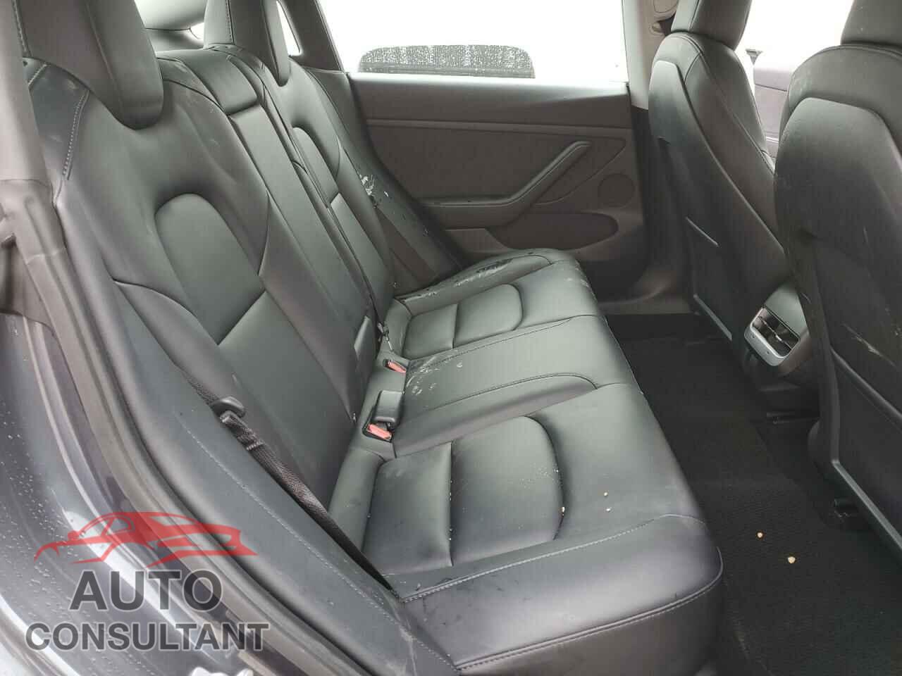 TESLA MODEL 3 2021 - 5YJ3E1EAXMF973397