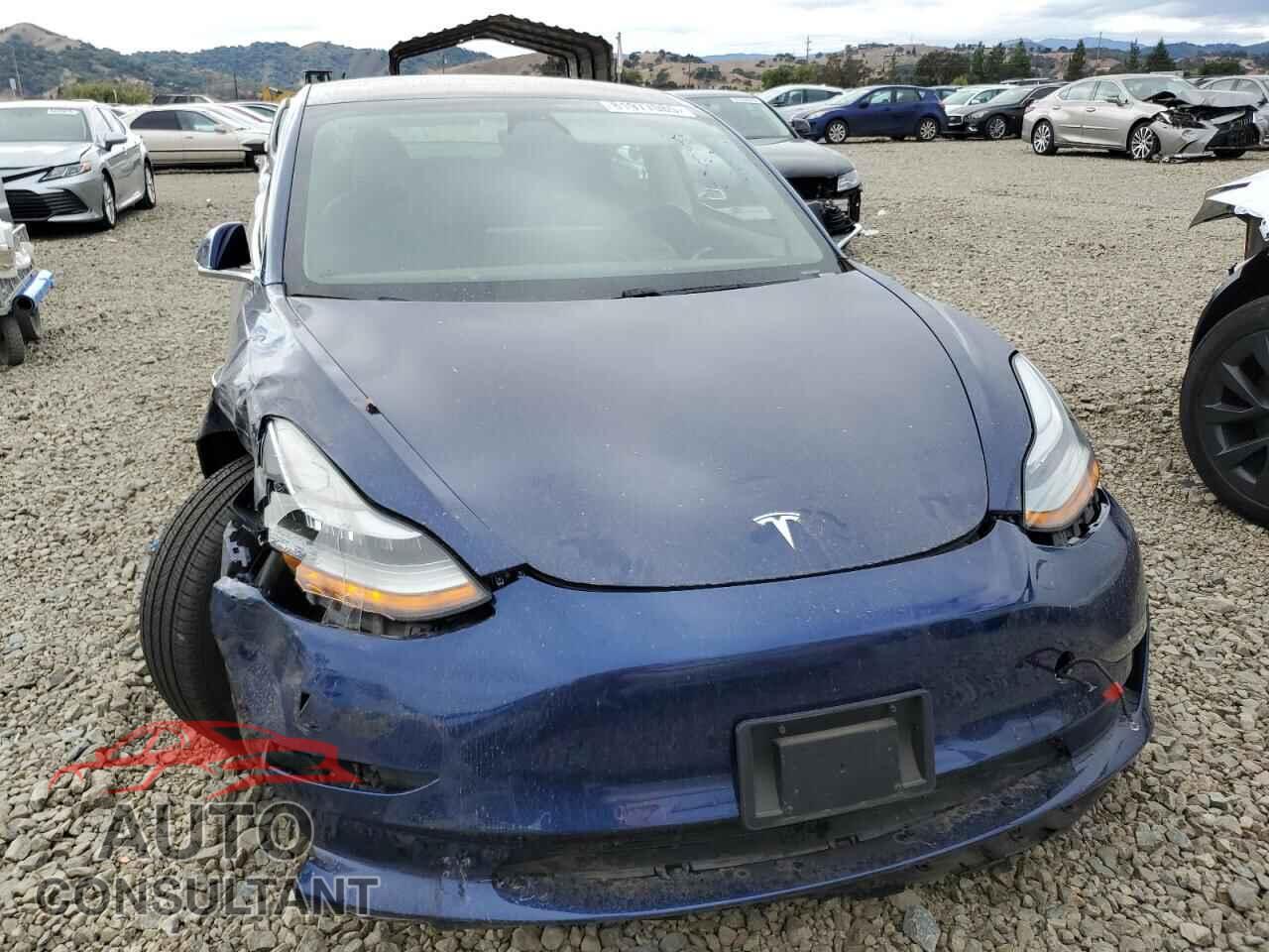 TESLA MODEL 3 2018 - 5YJ3E1EA7JF102307
