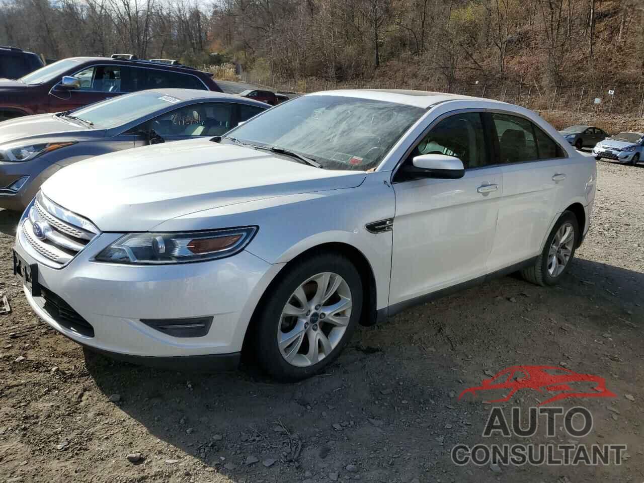 FORD TAURUS 2011 - 1FAHP2HW4BG188153